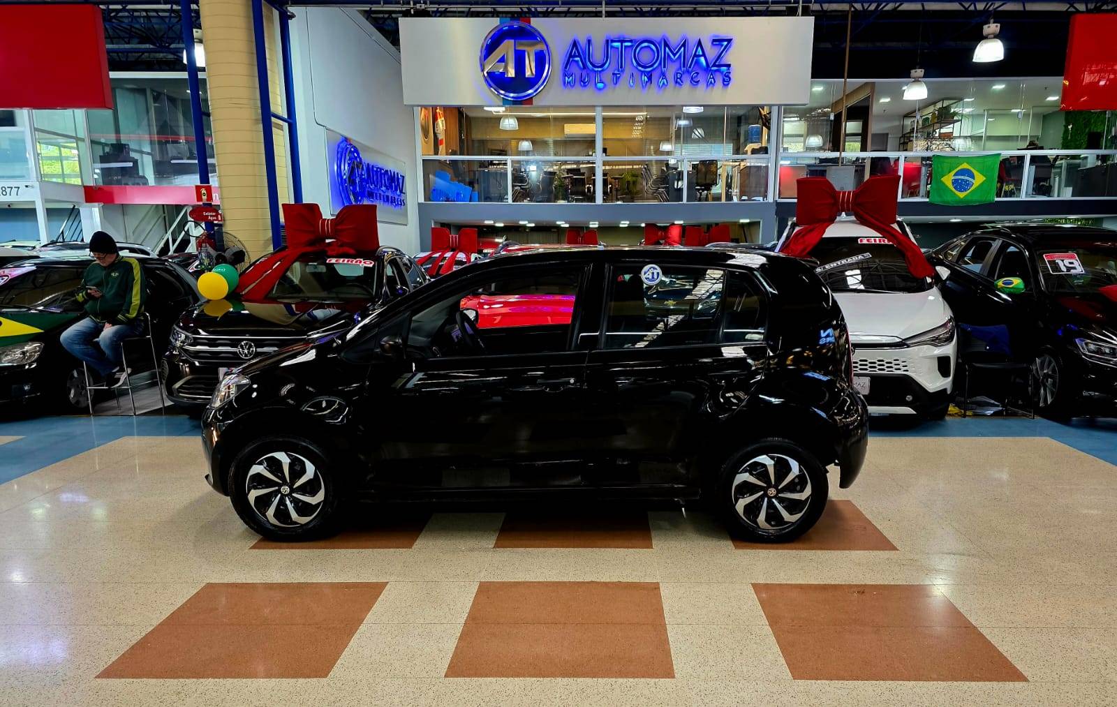 VOLKSWAGEN UP