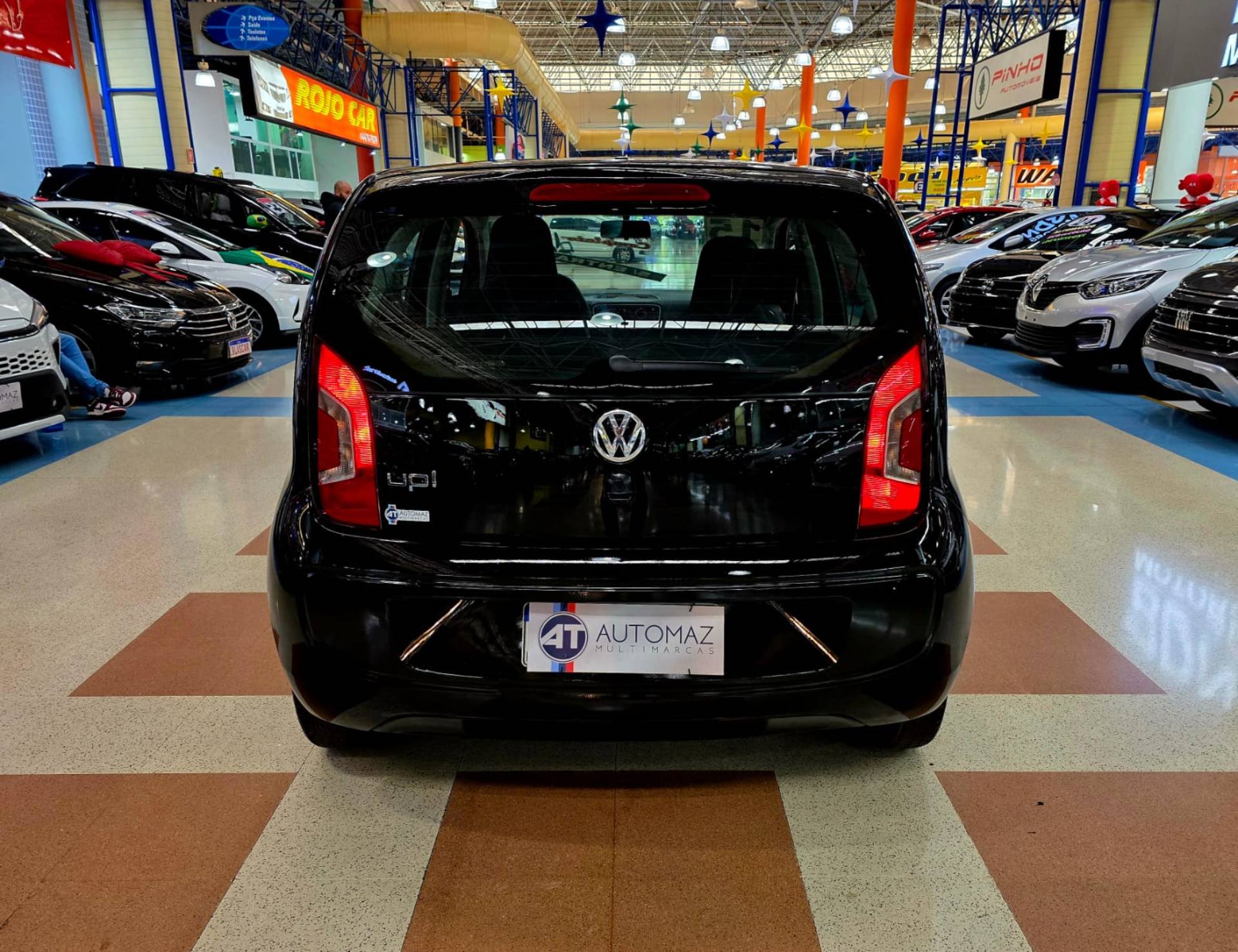 VOLKSWAGEN UP