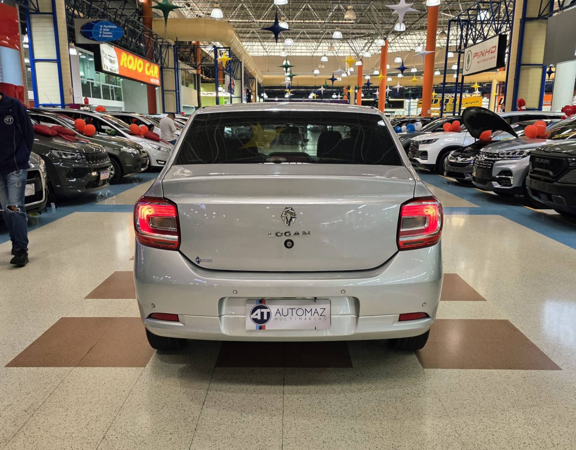 RENAULT LOGAN