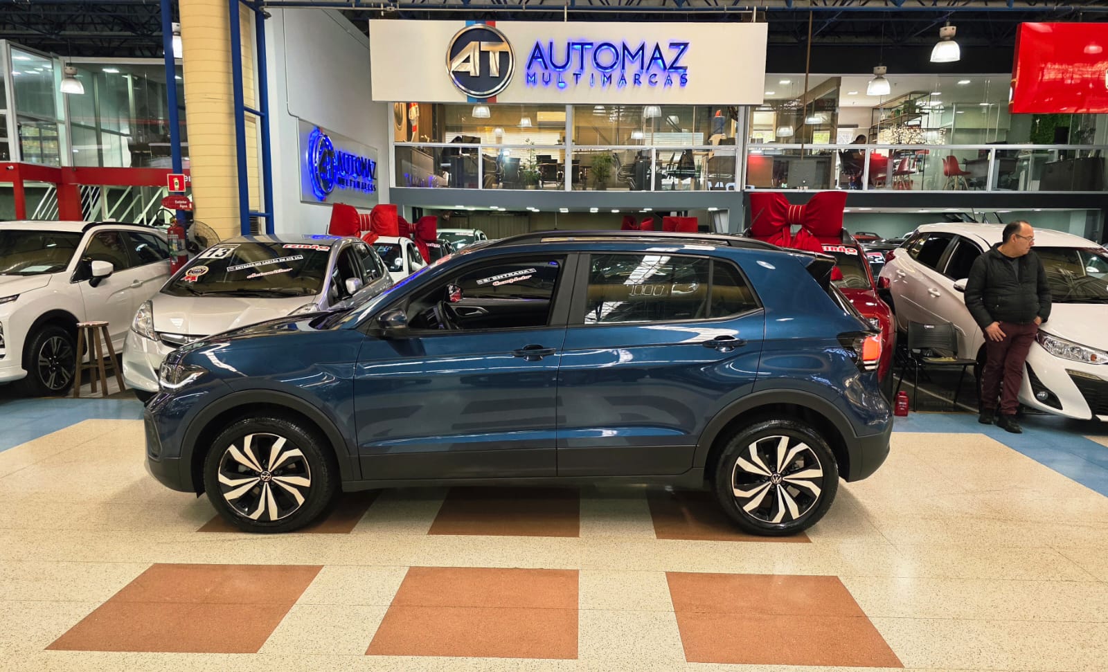 VOLKSWAGEN T-CROSS