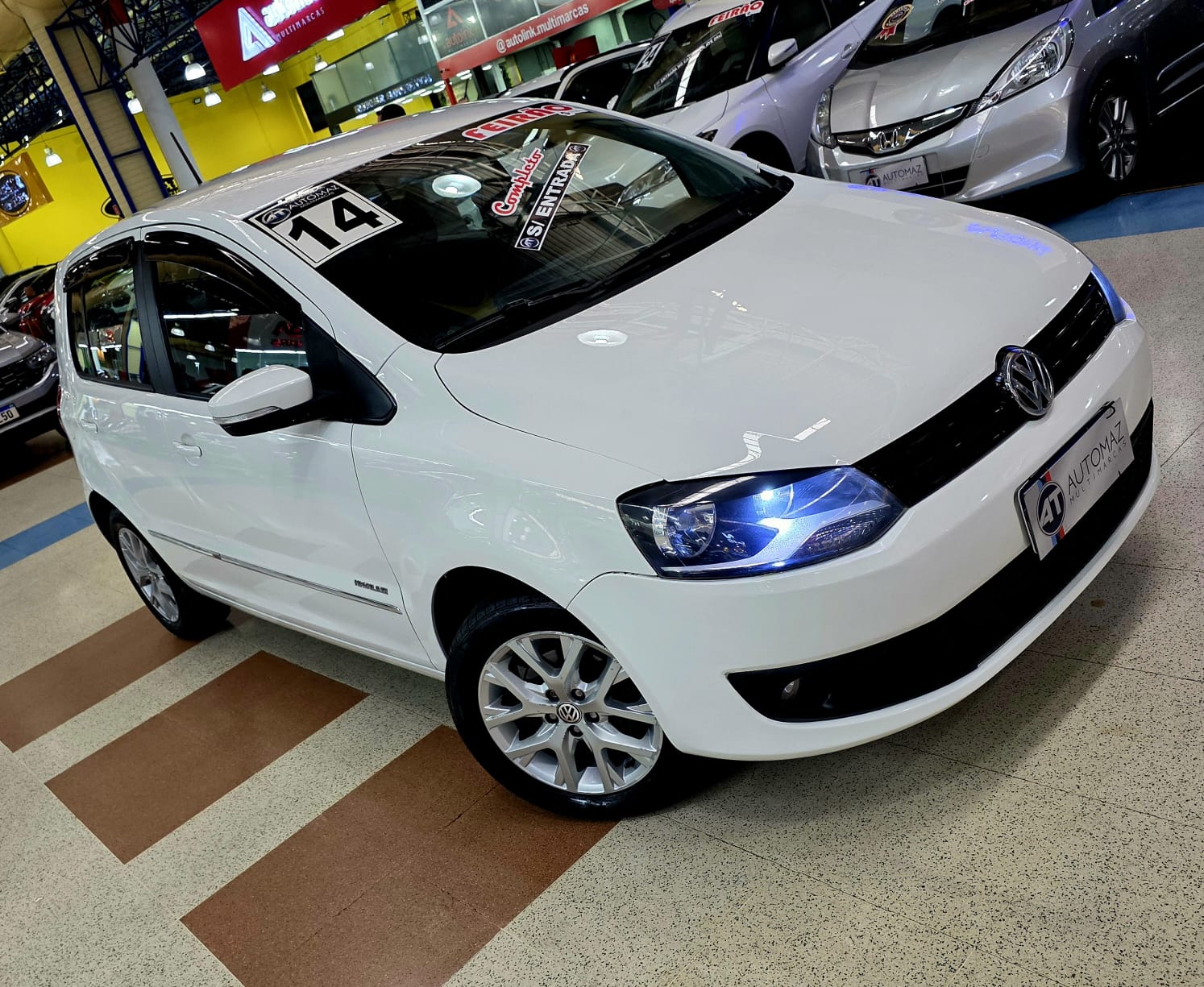 VOLKSWAGEN FOX