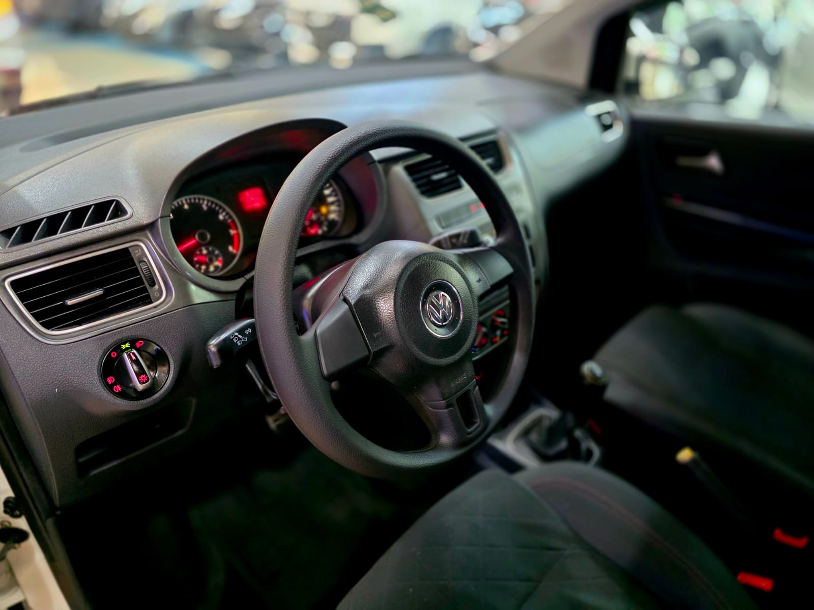 VOLKSWAGEN FOX
