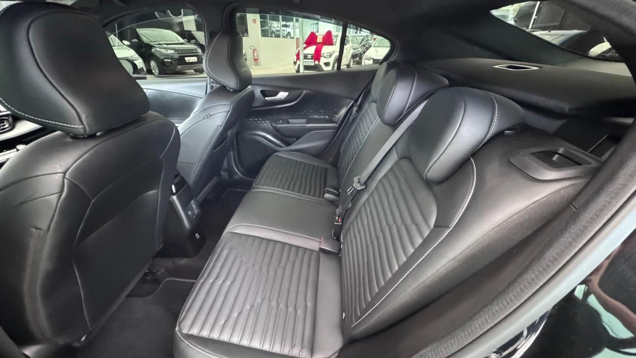 FIAT FASTBACK 1.0 TURBO 200 IMPETUS