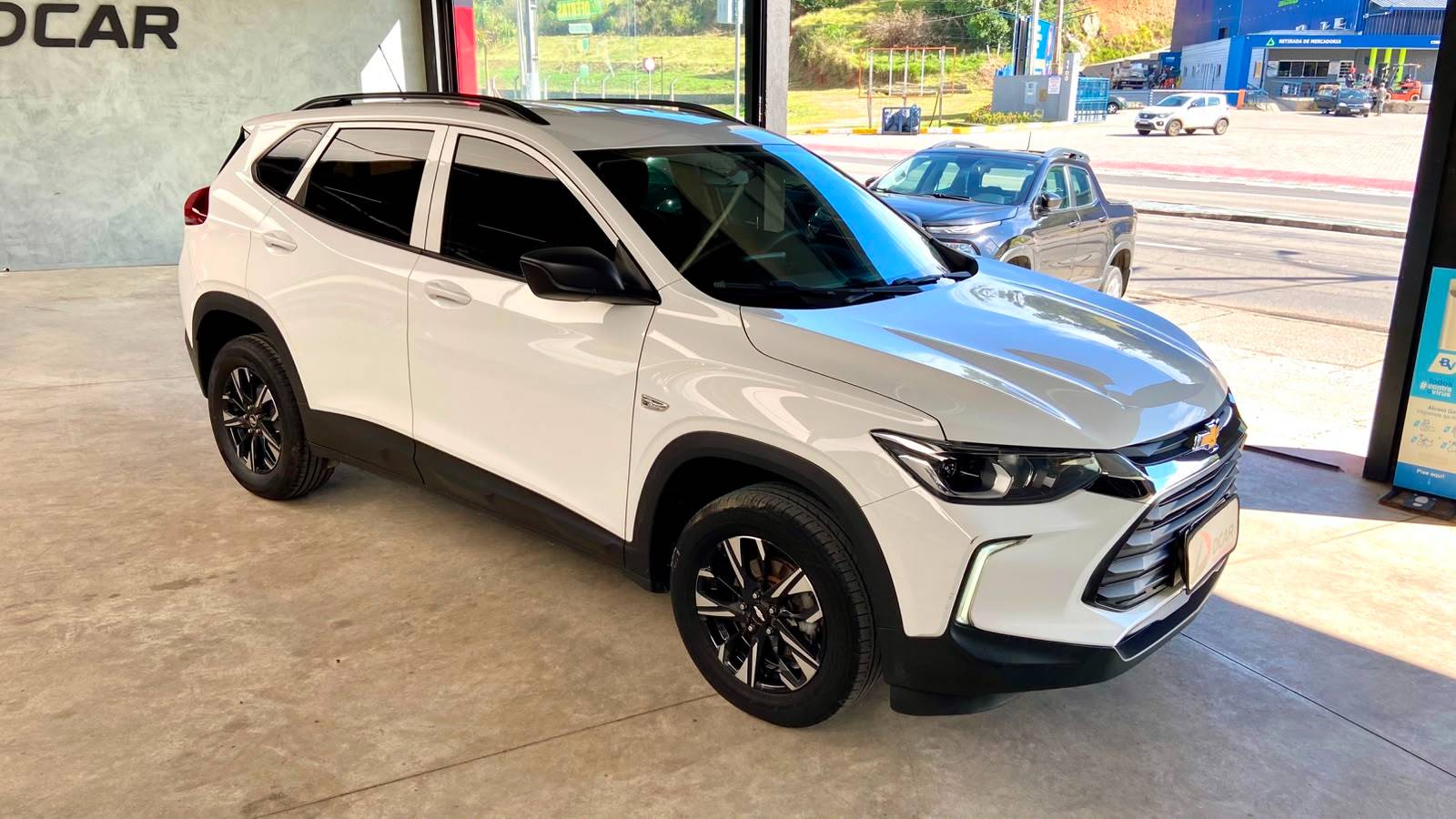 CHEVROLET TRACKER