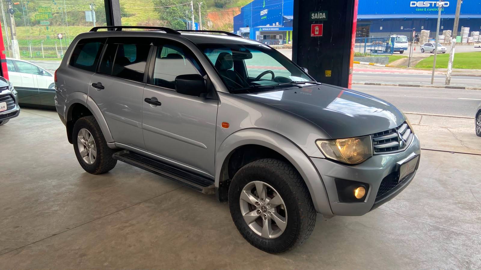 MITSUBISHI PAJERO DAKAR