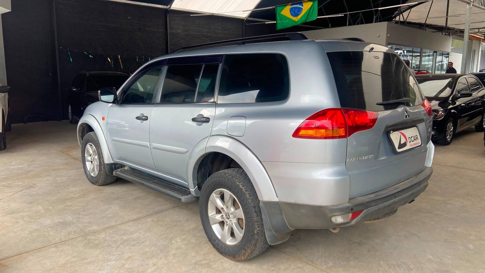 MITSUBISHI PAJERO DAKAR