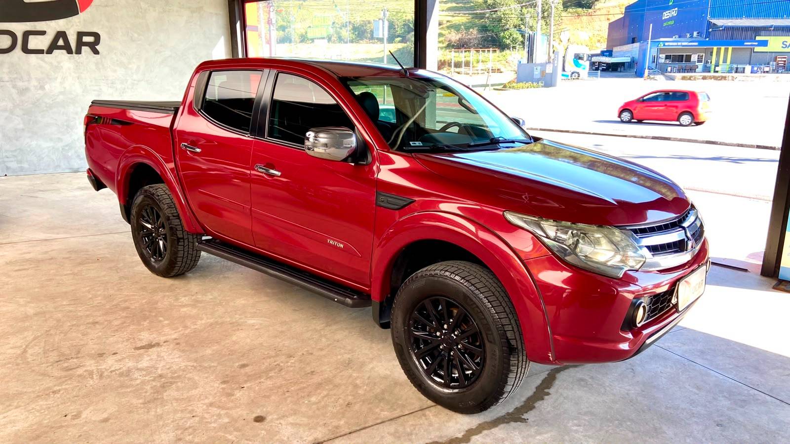 MITSUBISHI L200 TRITON