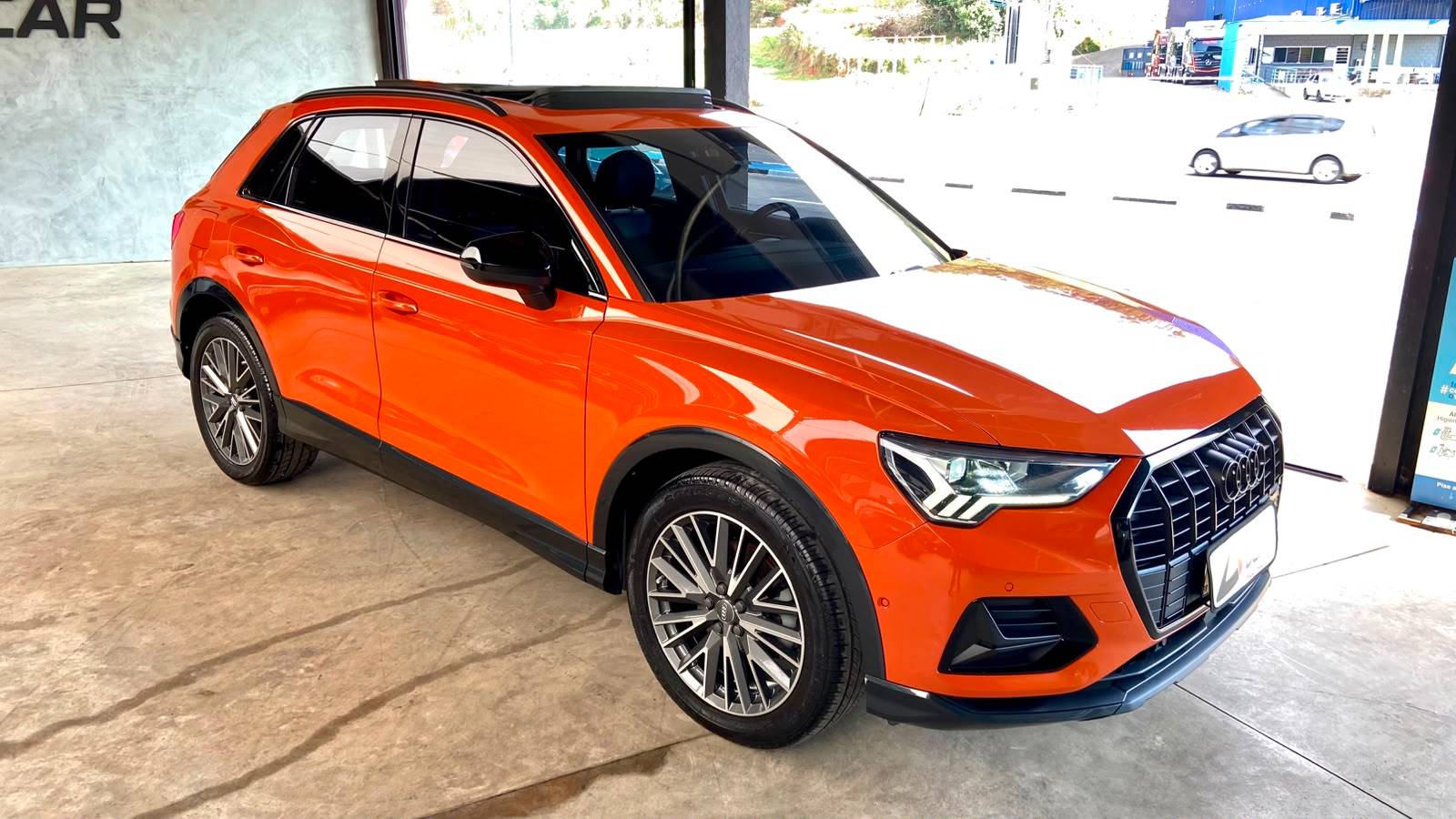 AUDI Q3