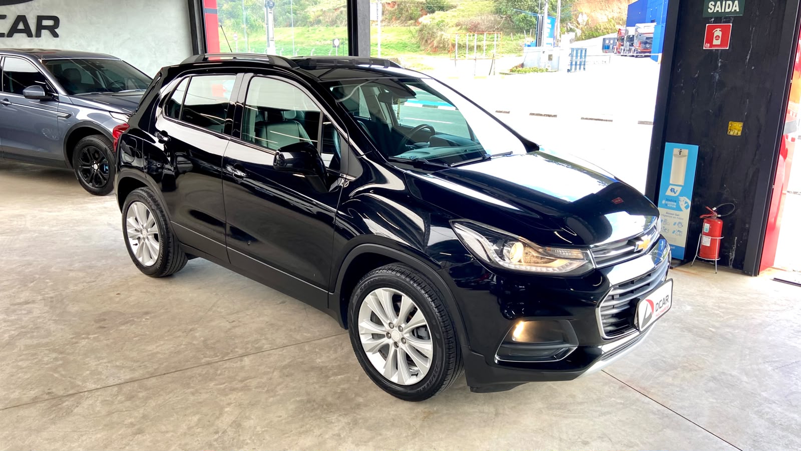 CHEVROLET TRACKER