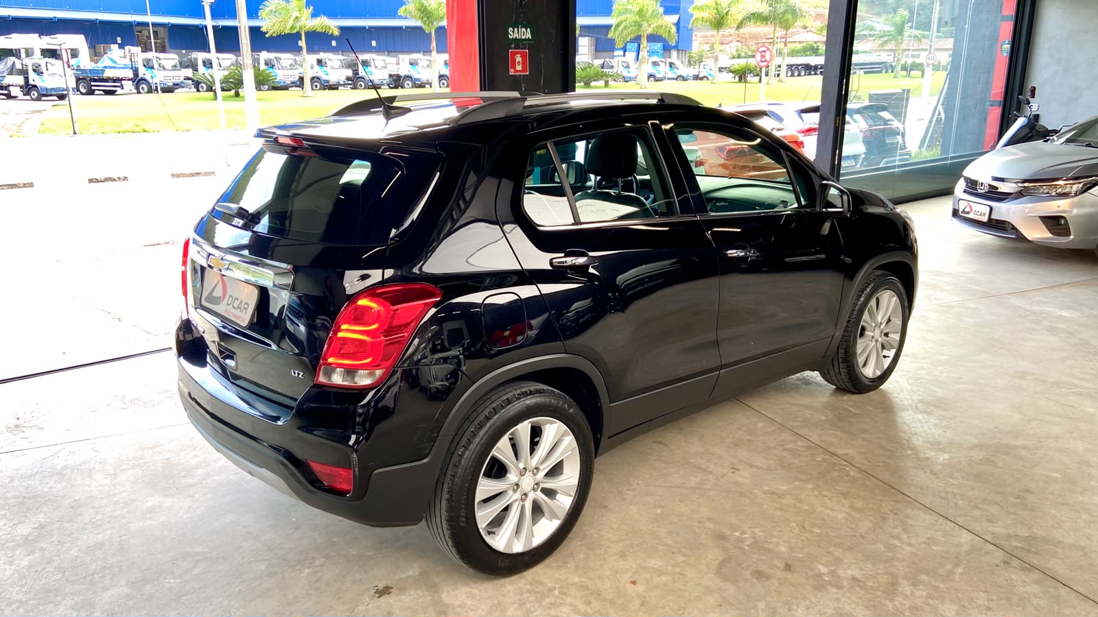 CHEVROLET TRACKER