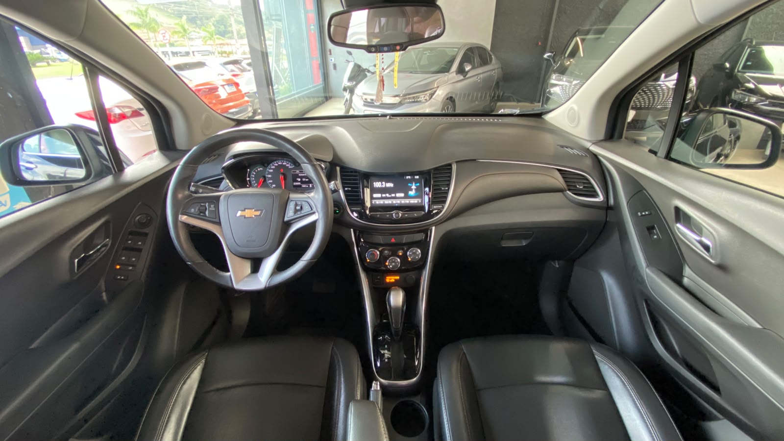 CHEVROLET TRACKER