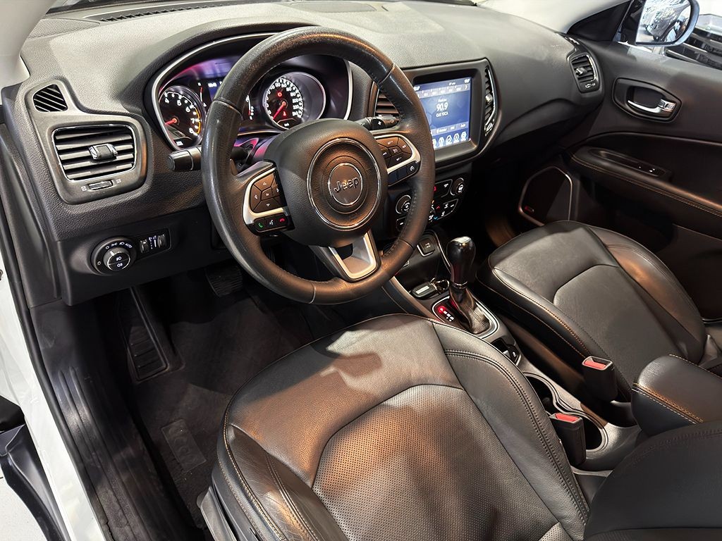 JEEP COMPASS