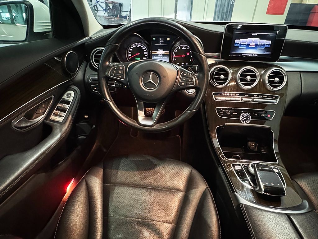 MERCEDES-BENZ C 180