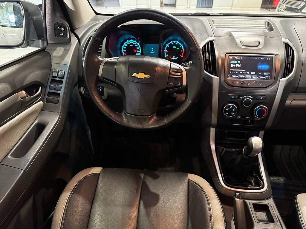 CHEVROLET S10