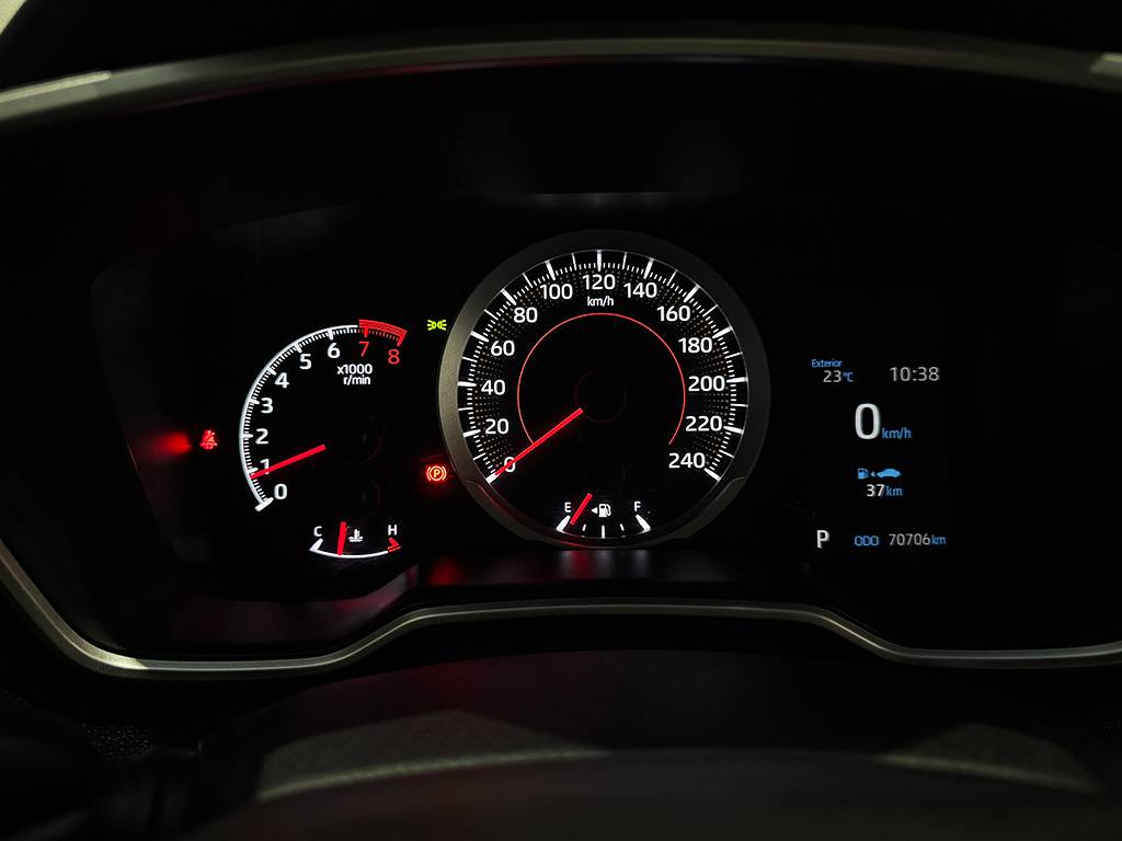 TOYOTA COROLLA