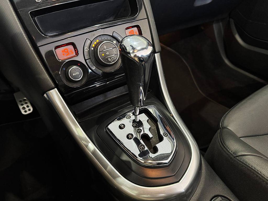 PEUGEOT 308cc
