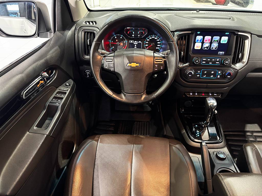 CHEVROLET S10