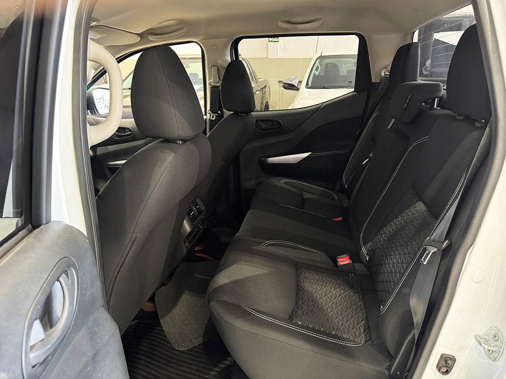 NISSAN FRONTIER