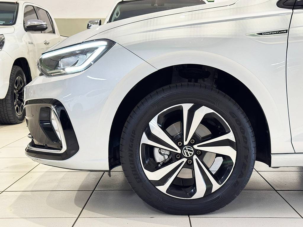 VOLKSWAGEN VIRTUS