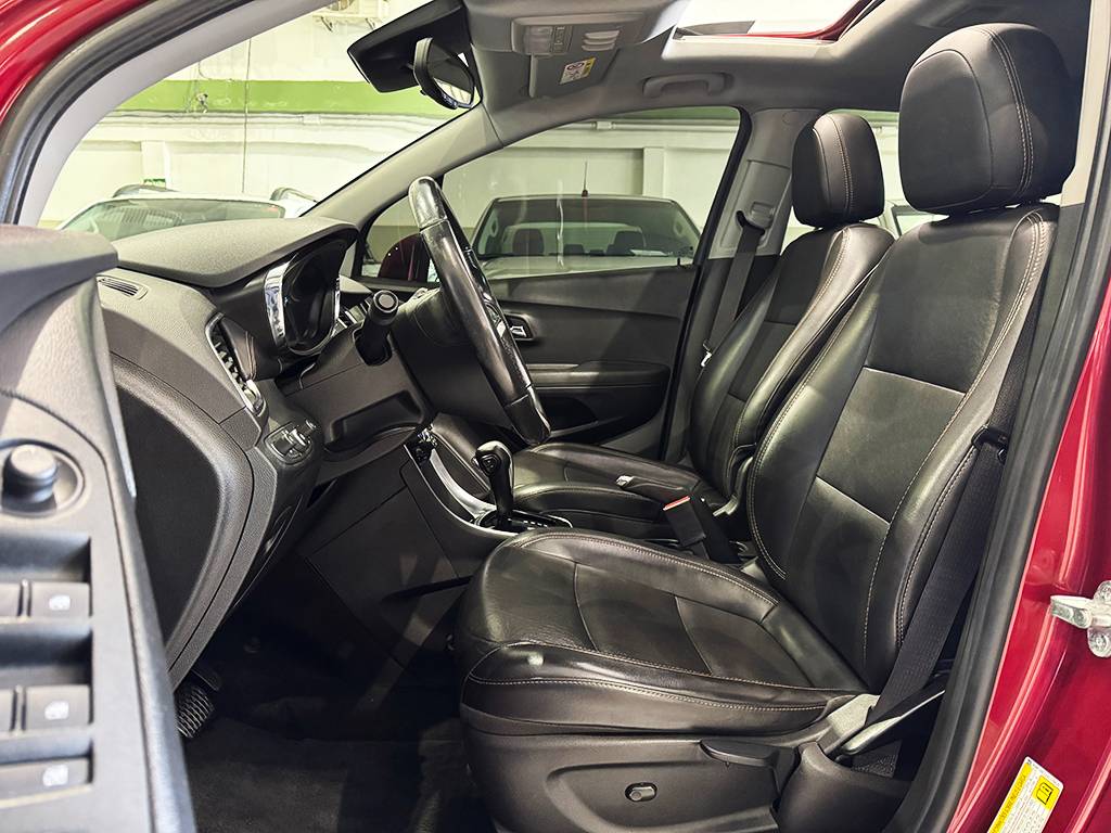 CHEVROLET TRACKER