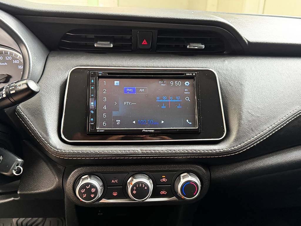 NISSAN KICKS