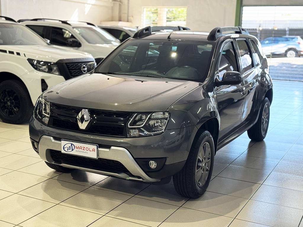RENAULT DUSTER