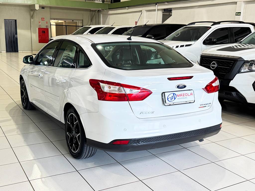 FORD FOCUS