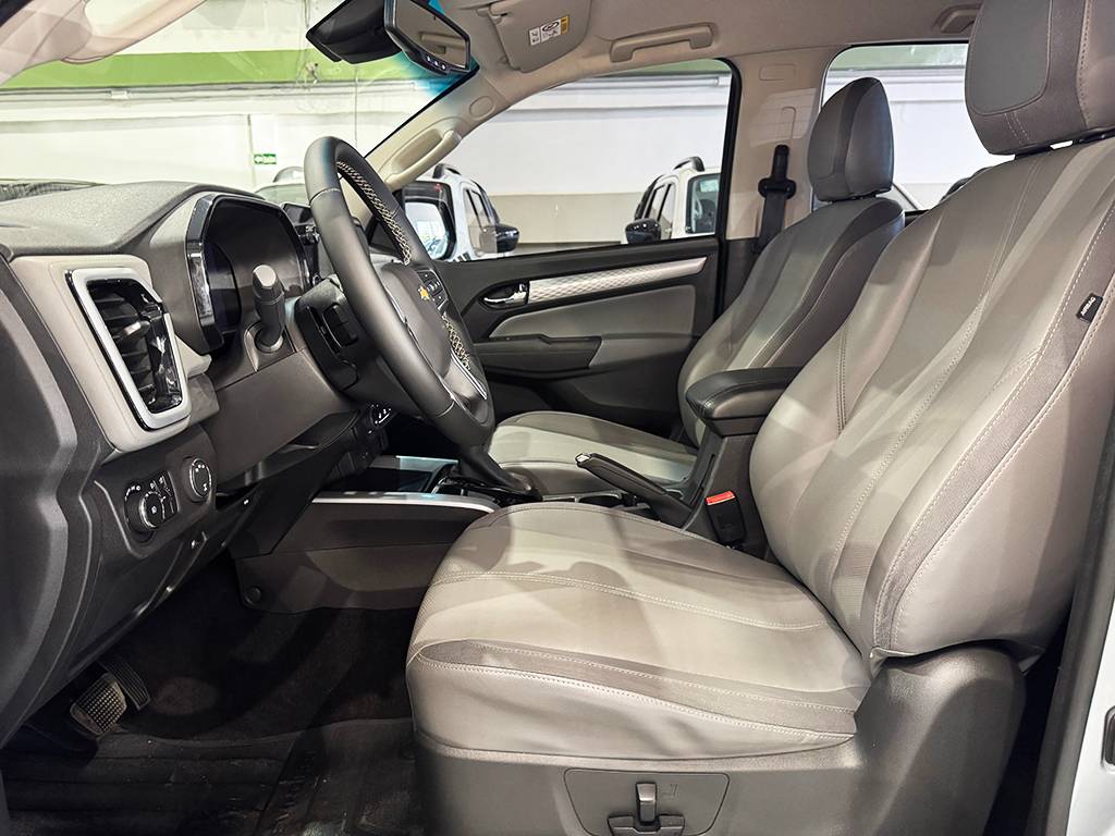 CHEVROLET S10