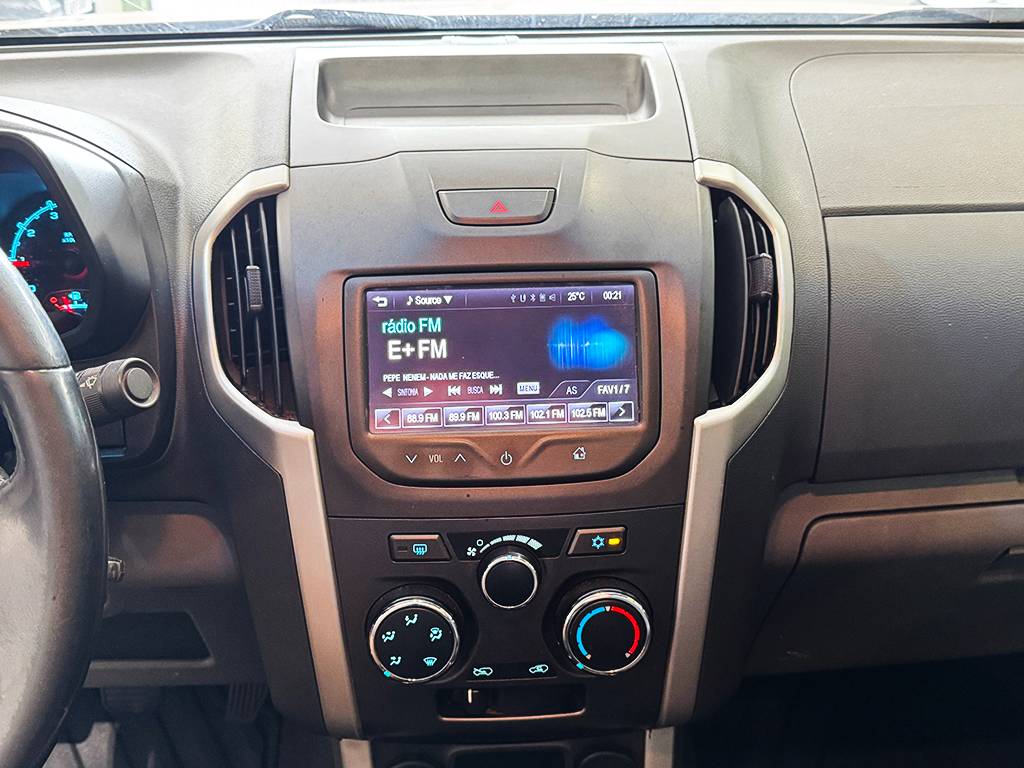 CHEVROLET S10