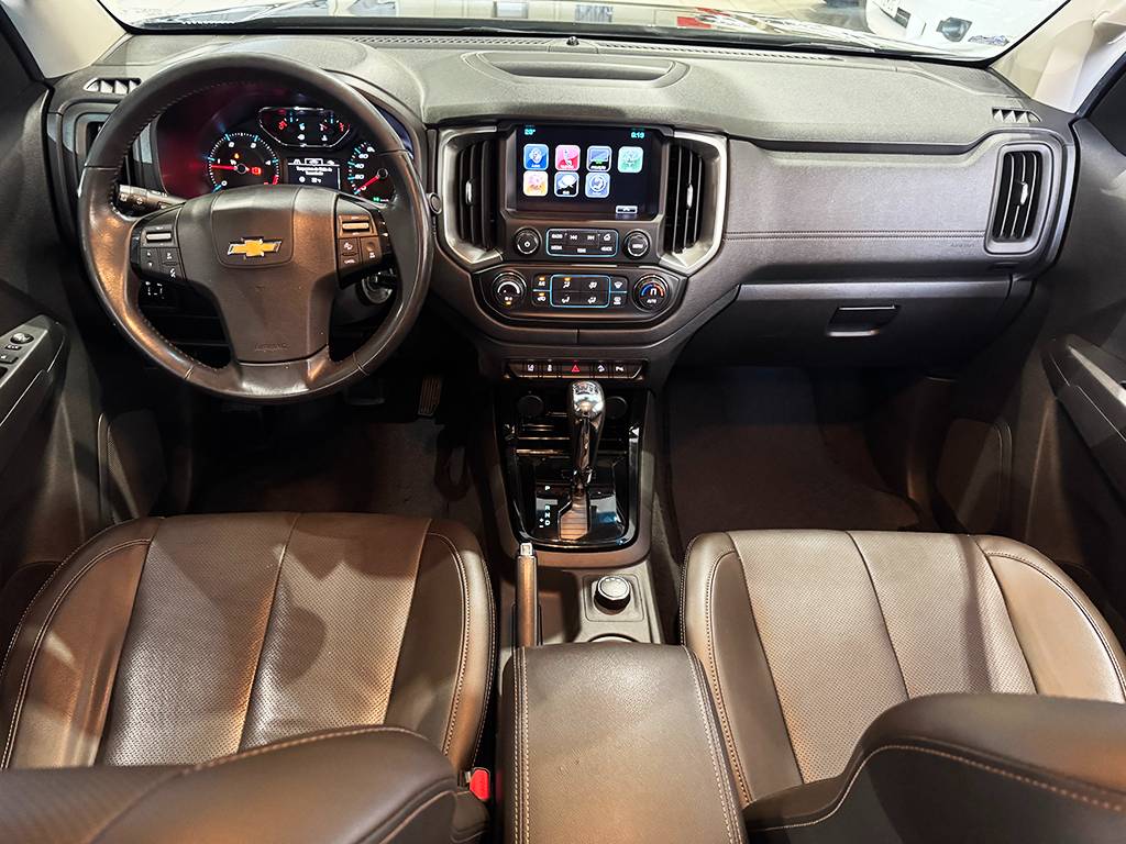CHEVROLET S10