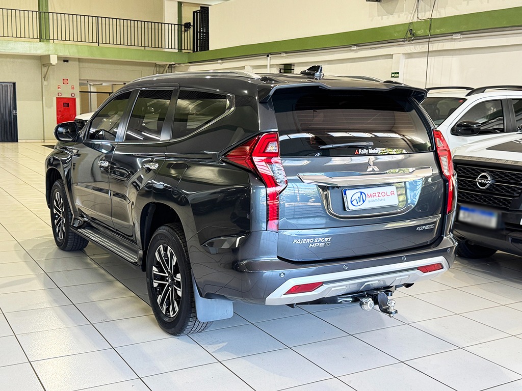 MITSUBISHI PAJERO SPORT