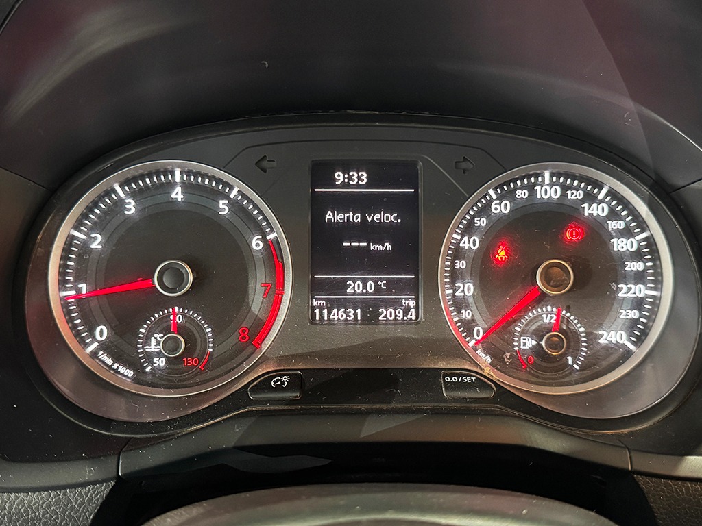 VOLKSWAGEN SAVEIRO