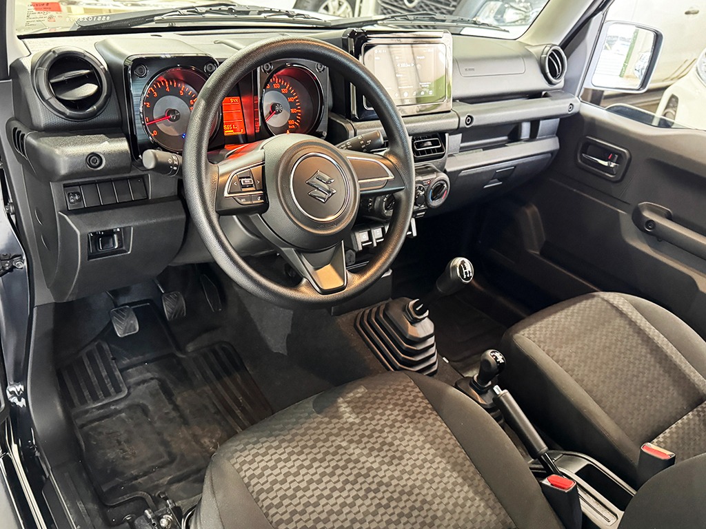 SUZUKI JIMNY