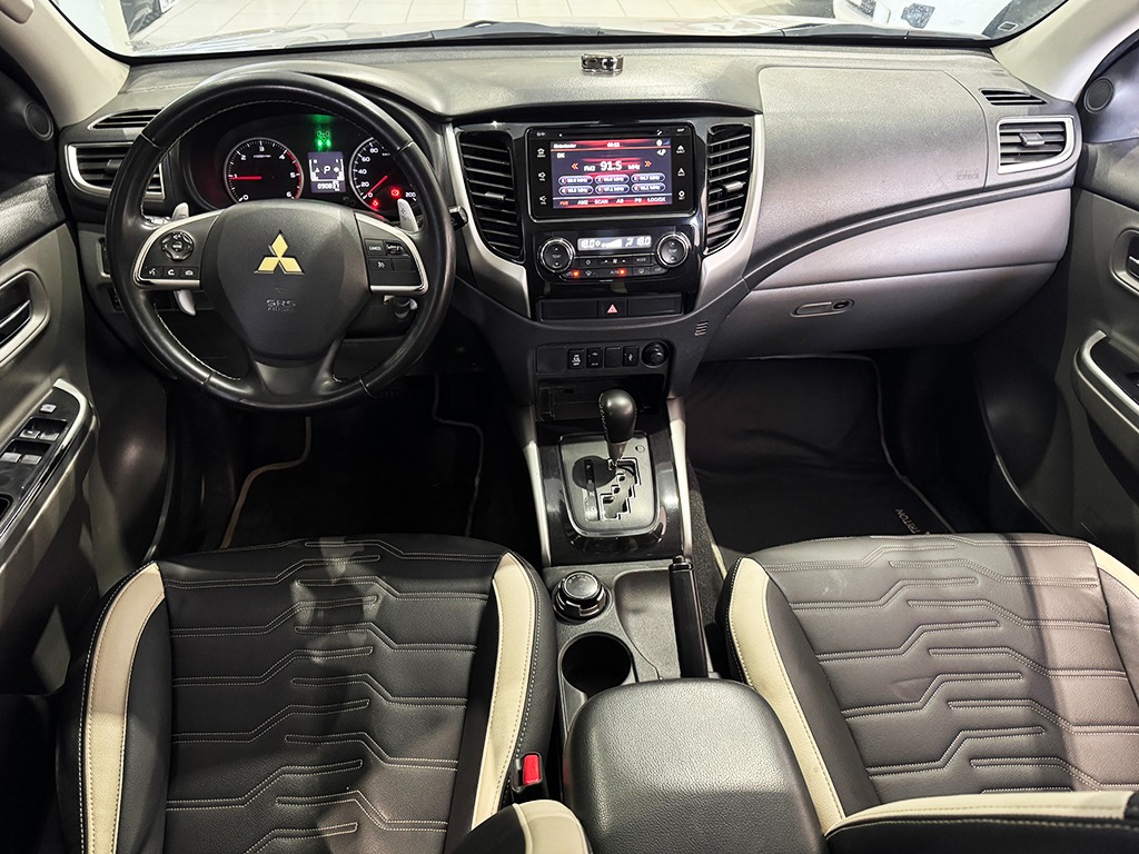 MITSUBISHI L200 TRITON