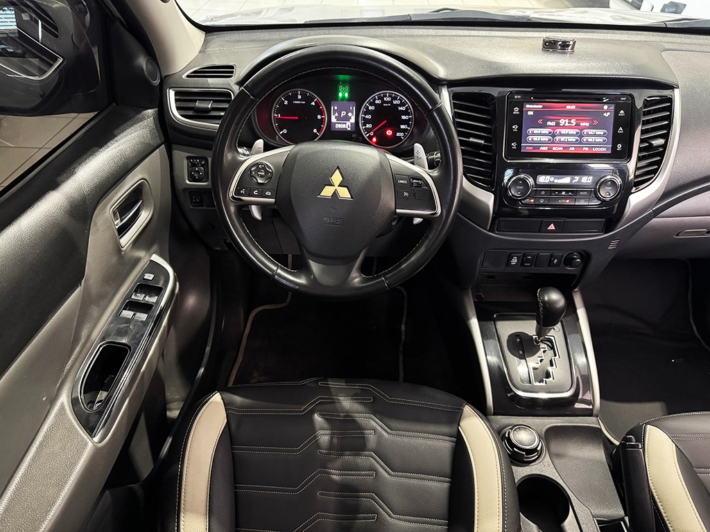MITSUBISHI L200 TRITON