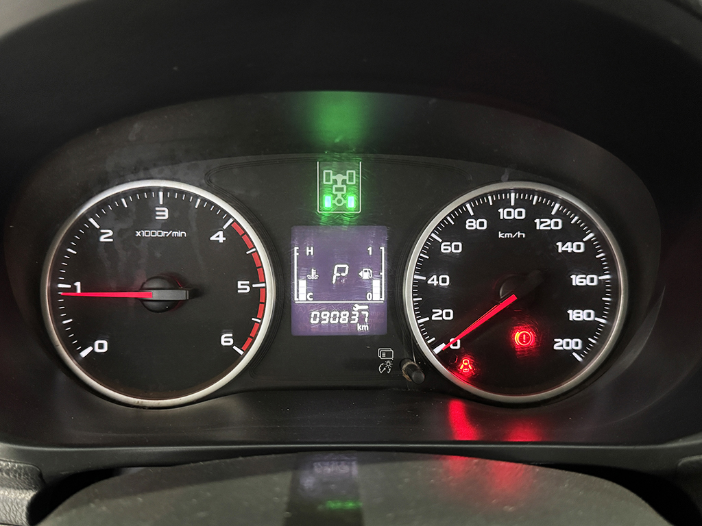 MITSUBISHI L200 TRITON