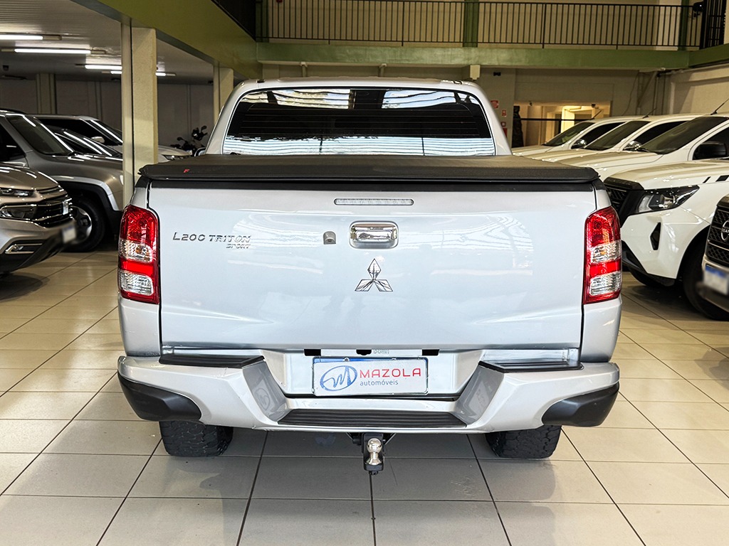 MITSUBISHI L200 TRITON