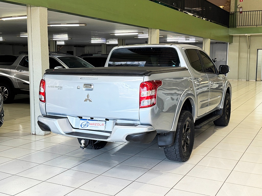 MITSUBISHI L200 TRITON