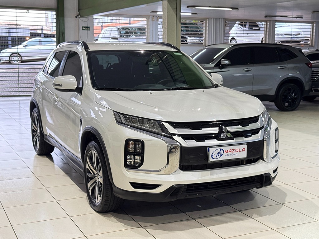 MITSUBISHI OUTLANDER SPORT