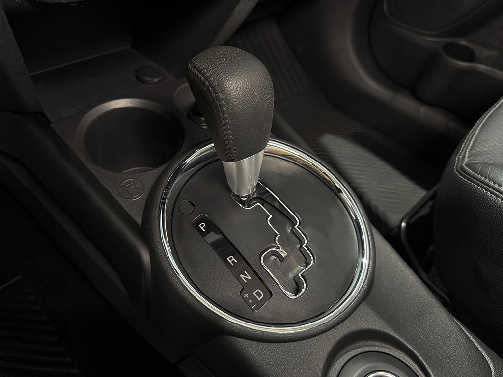 MITSUBISHI OUTLANDER SPORT