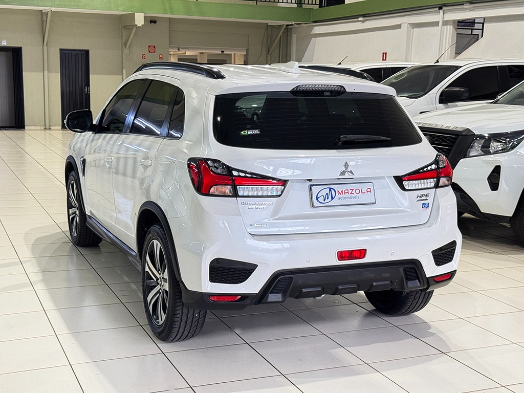 MITSUBISHI OUTLANDER SPORT