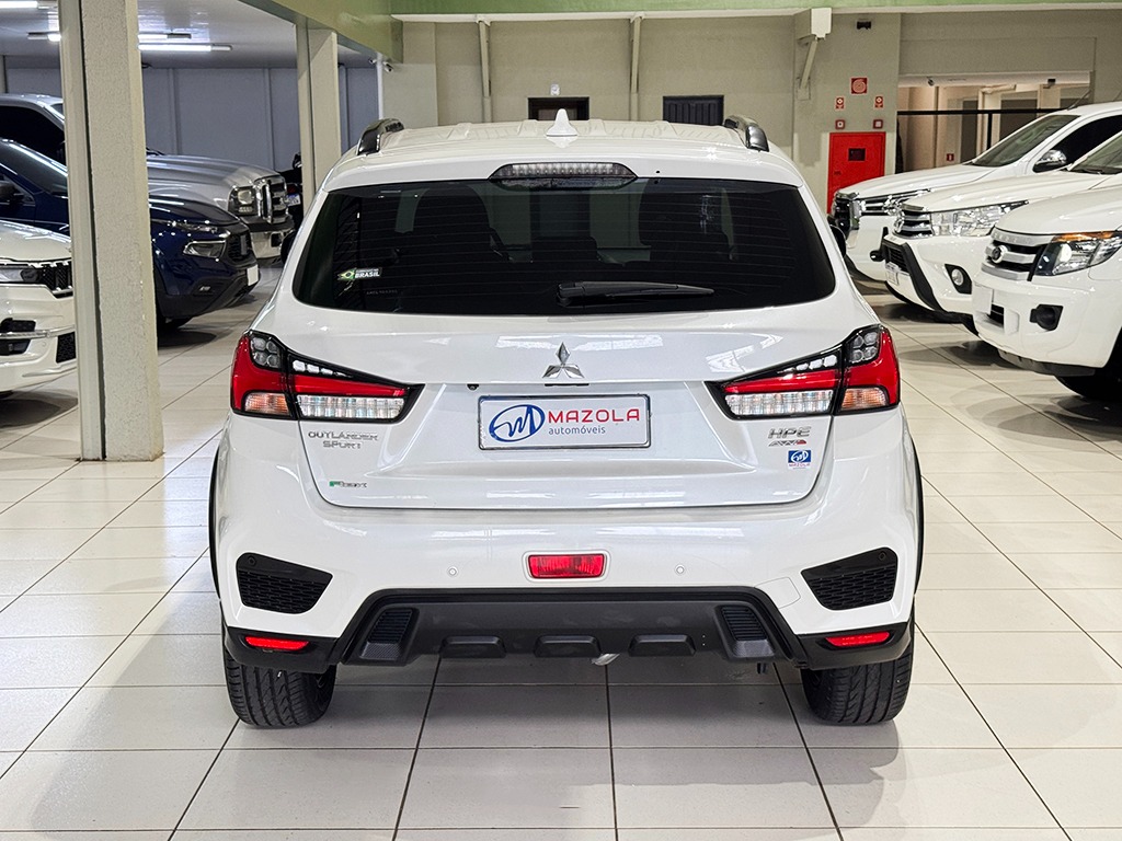 MITSUBISHI OUTLANDER SPORT