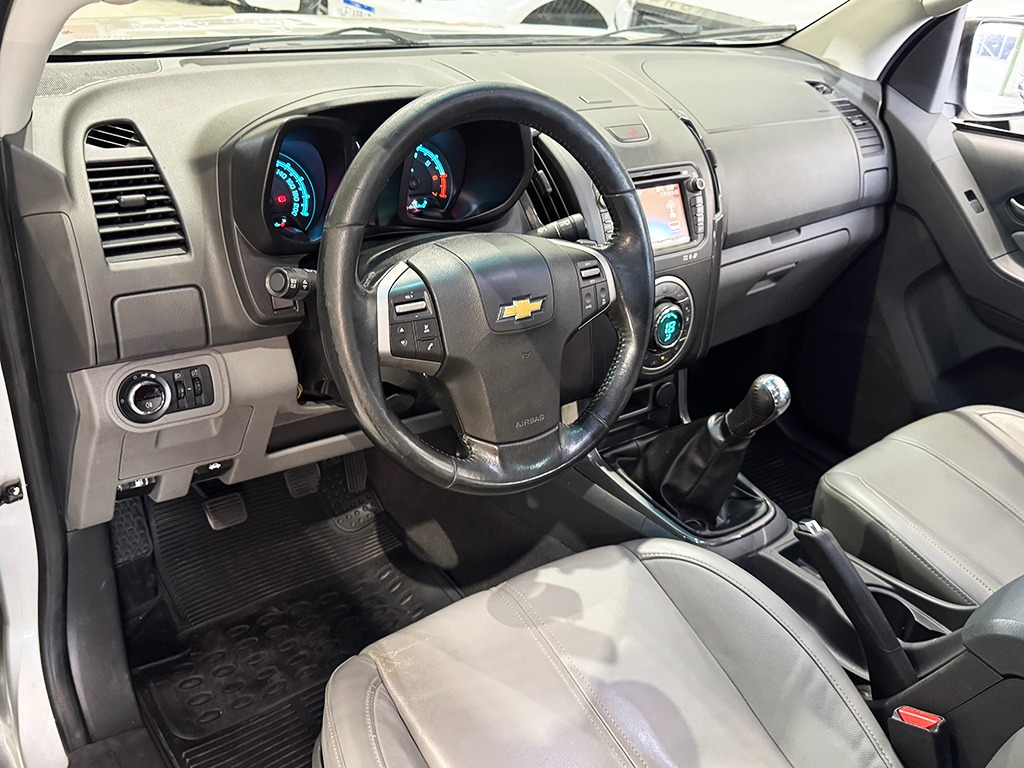 CHEVROLET S10