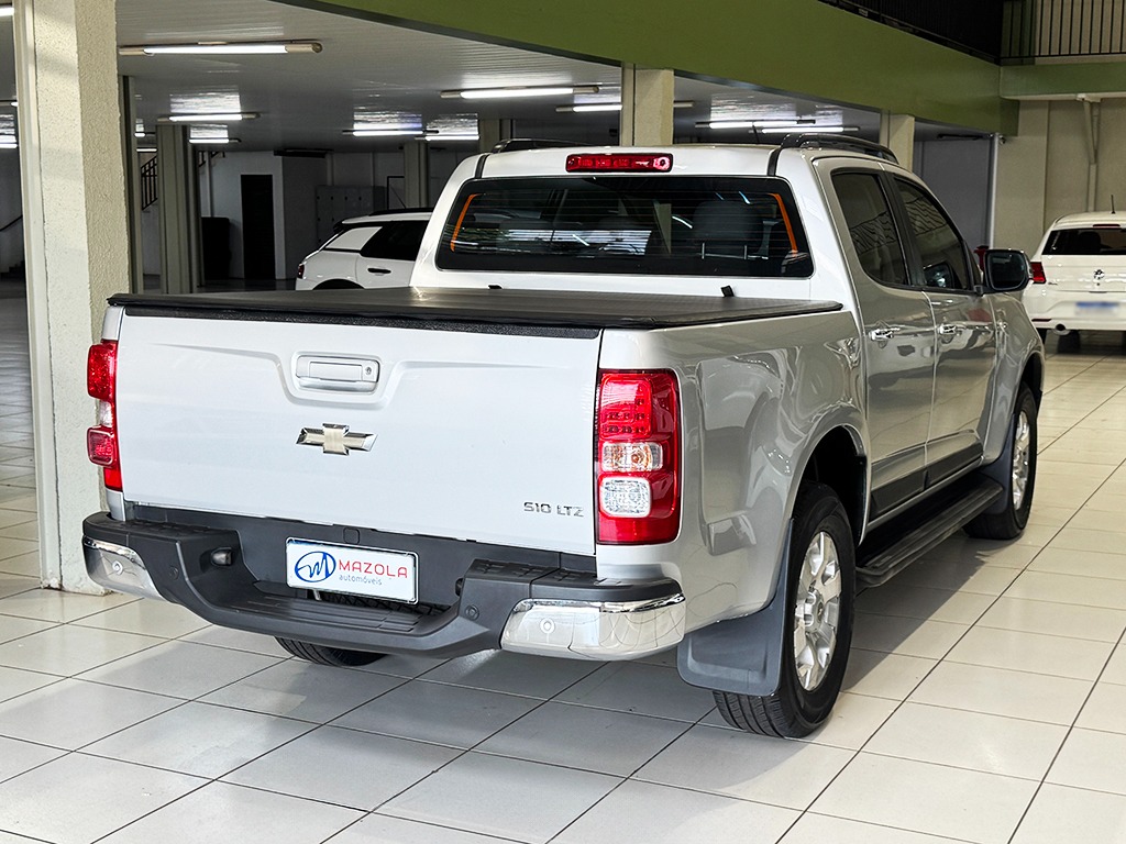 CHEVROLET S10