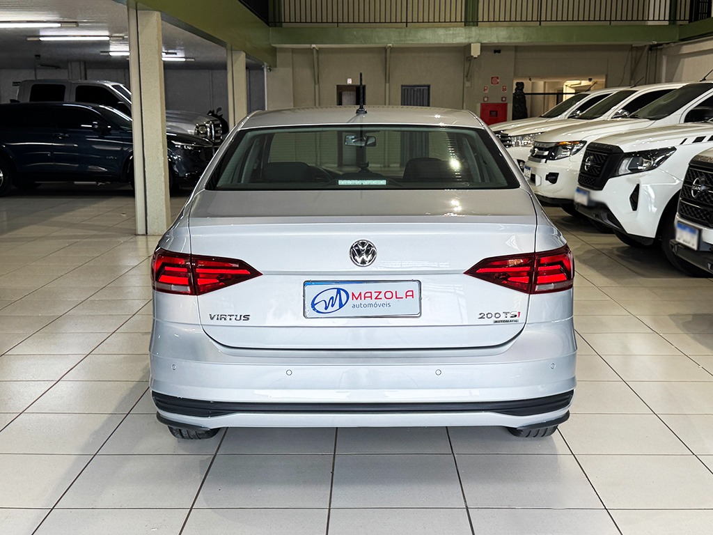 VOLKSWAGEN VIRTUS