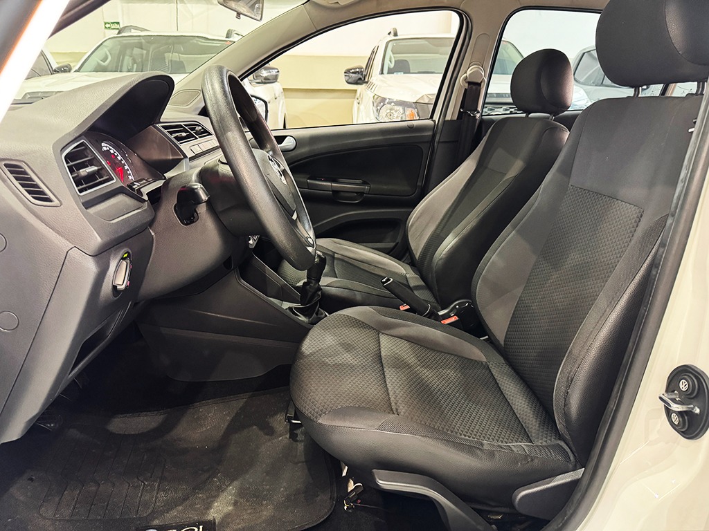 VOLKSWAGEN GOL