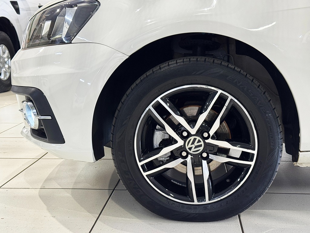 VOLKSWAGEN GOL