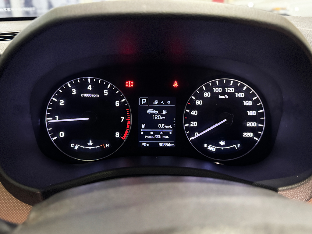 HYUNDAI CRETA