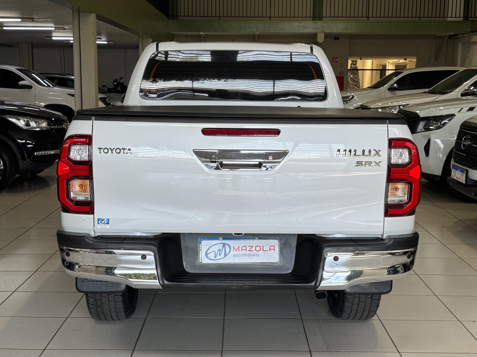 TOYOTA HILUX