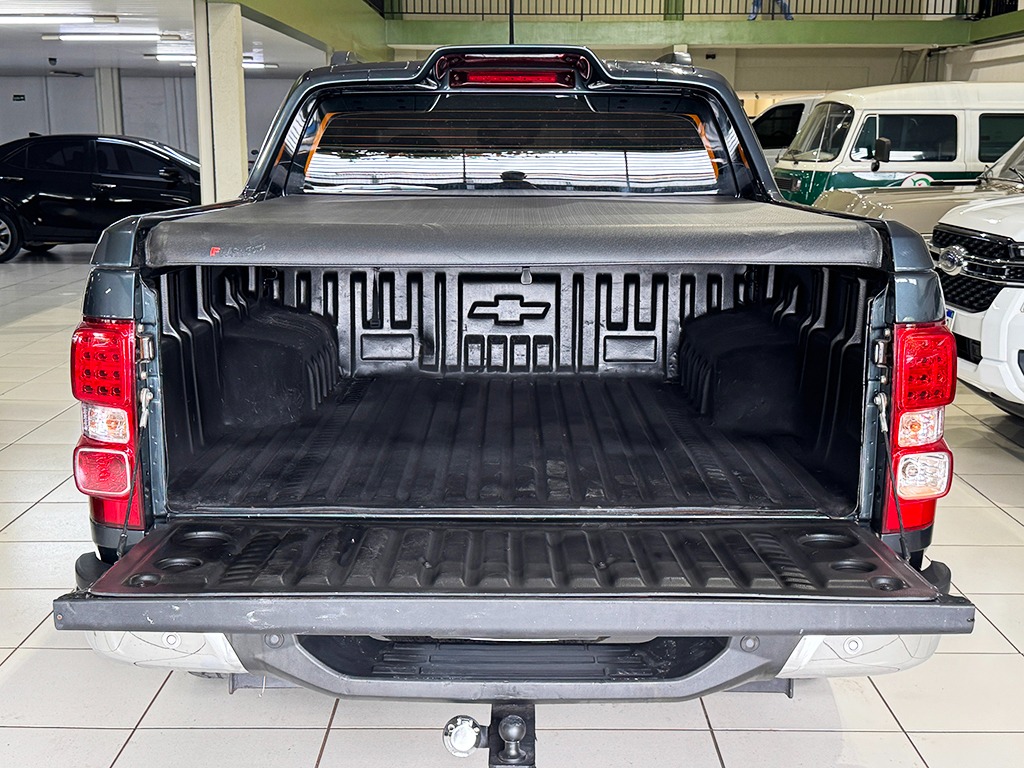 CHEVROLET S10